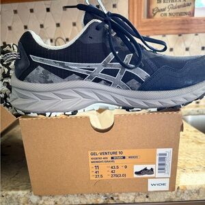 ASICS Gel-Venture 10 women’s  Shoes - Midnight/Gravel